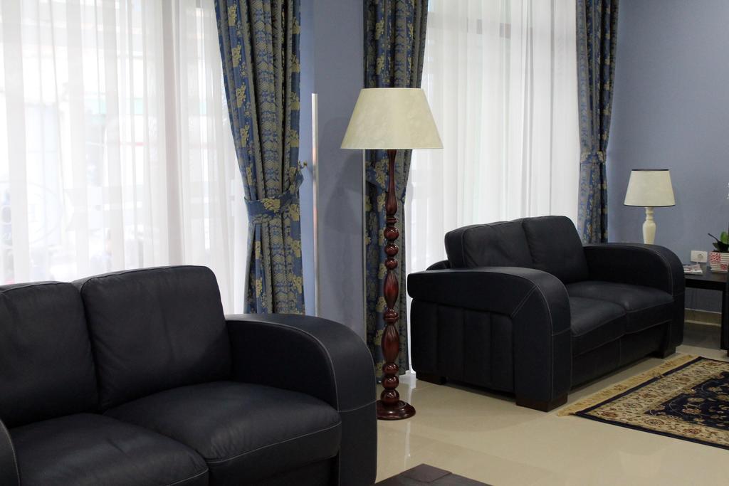 Capital Bruci 3* Tirana